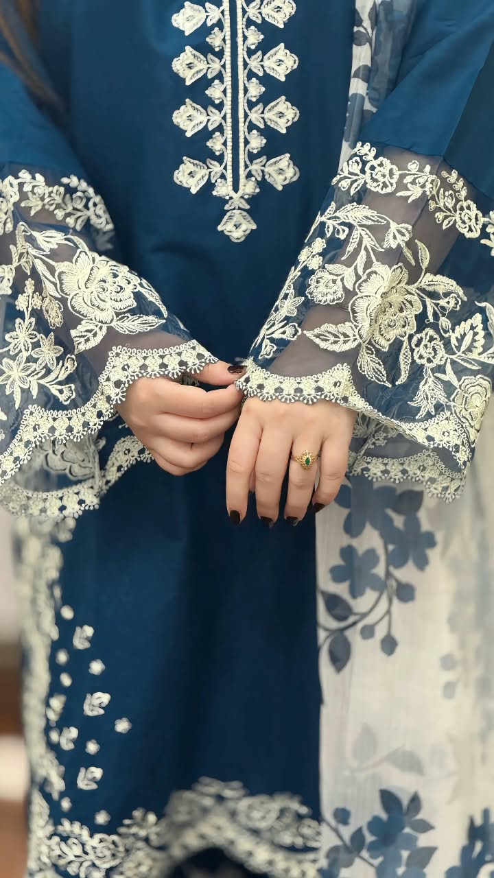 FALAK EMBROIDERED 3PC (PLAZO)