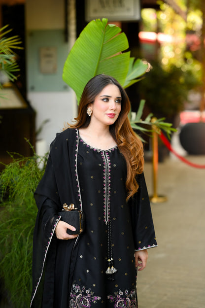ZARQA Embroidered 3PC Farshi Suit