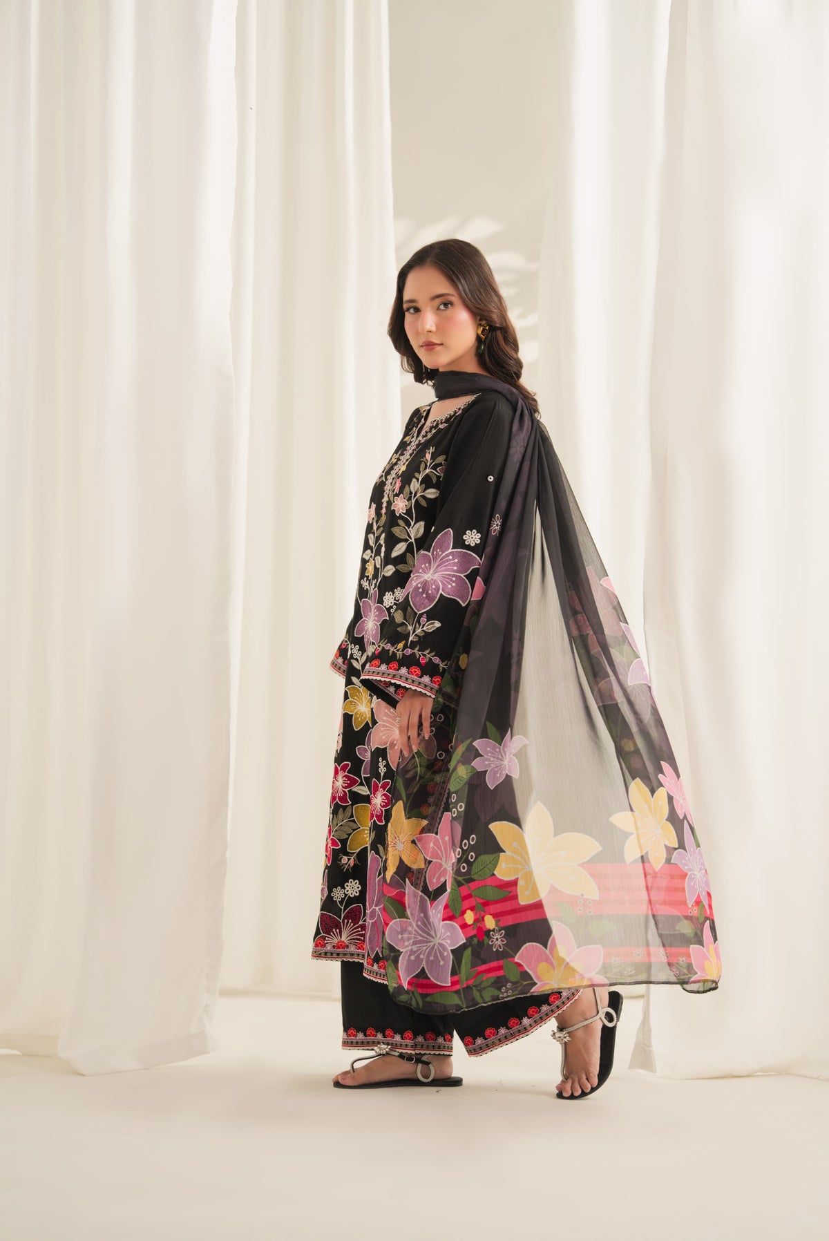 ISHQ Embroidered 3PC Plazo Suit