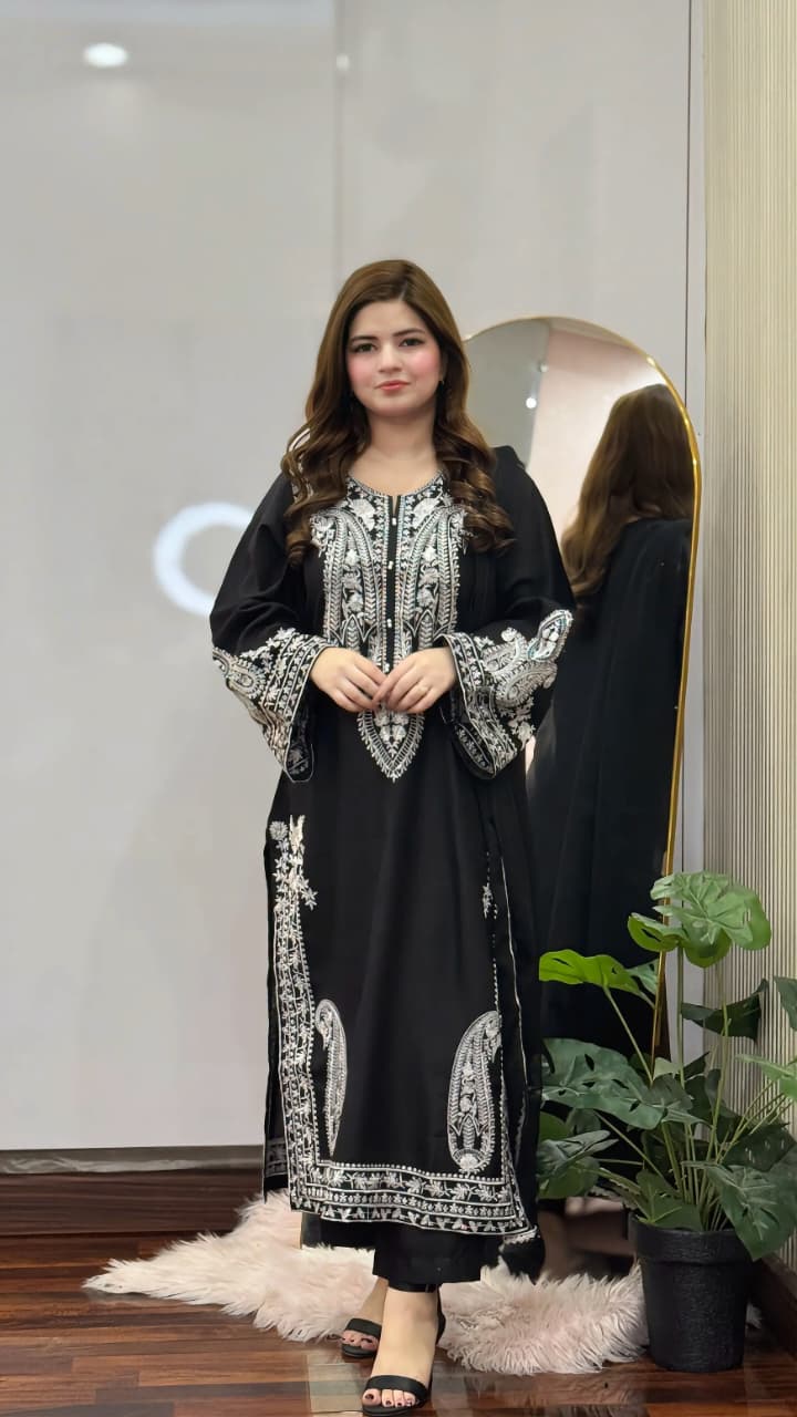 BLACK SAPPHIRE EMBROIDERED 3PC