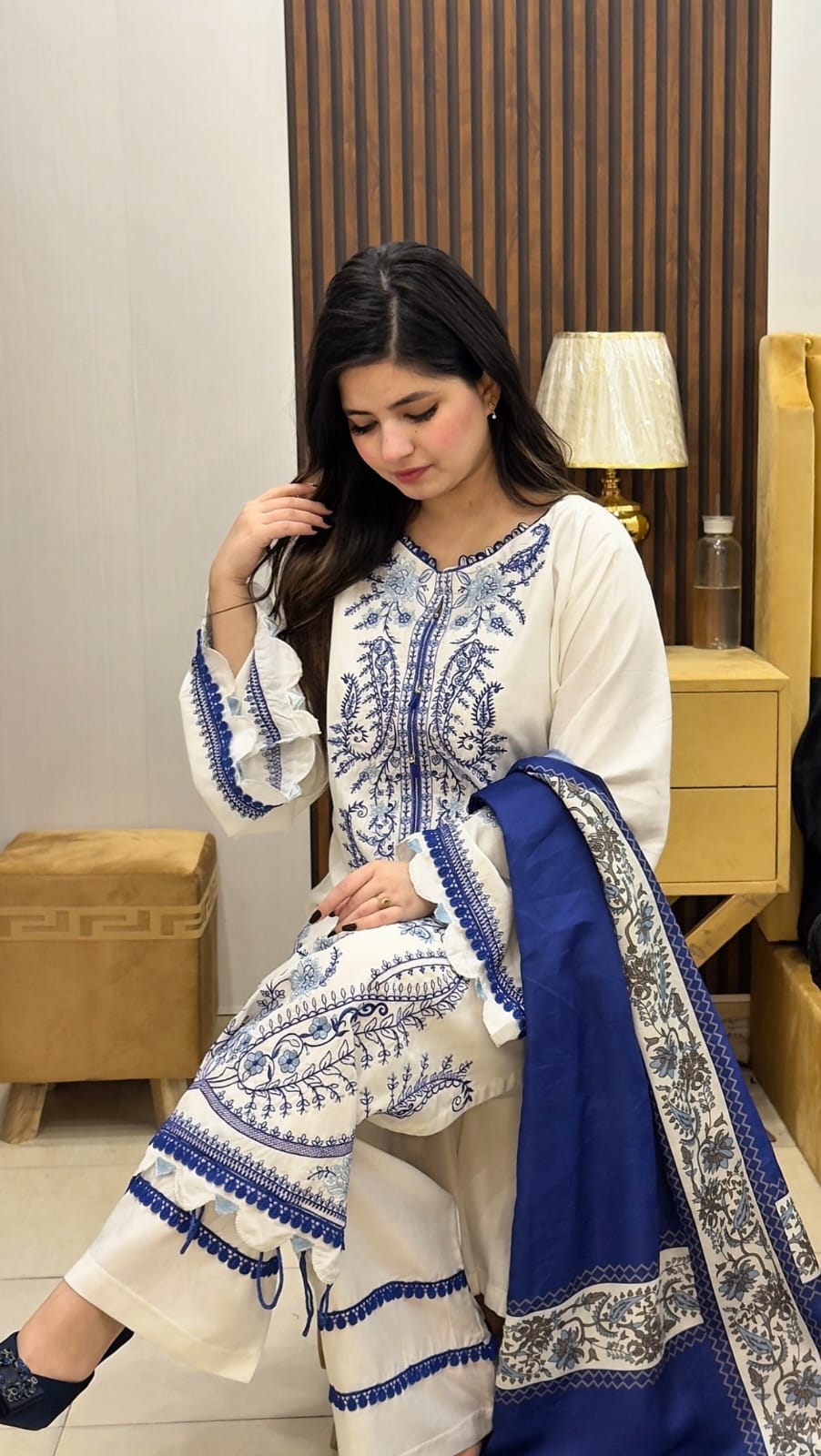 FANA EMBROIDERED 3PC (SHAWL)