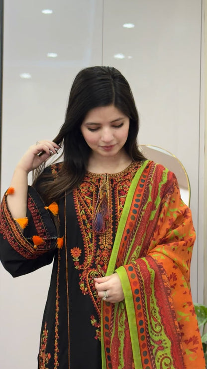 INAYA EMBROIDERED 3PC
