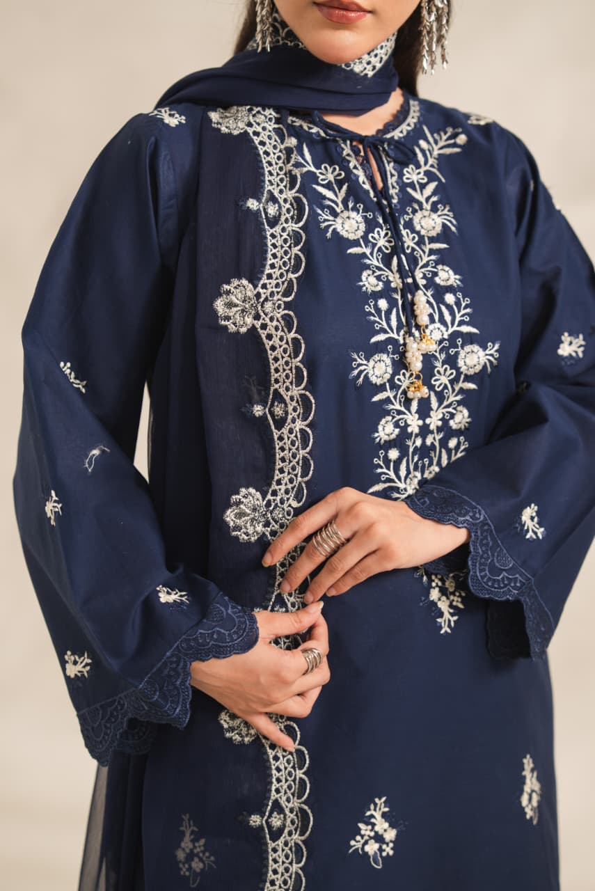 GUL-E-JAN EMBROIDERED 3PC (PLAZO)