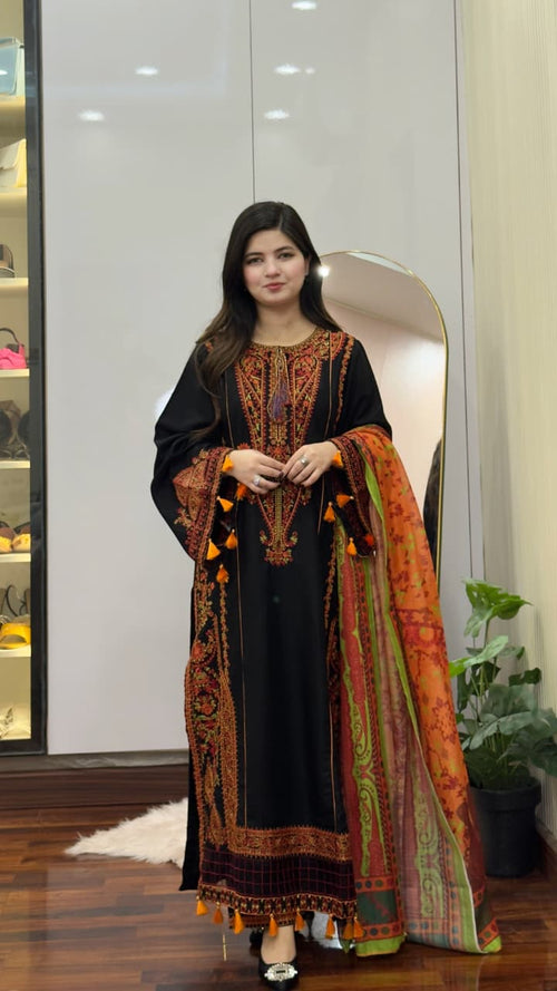 INAYA EMBROIDERED 3PC