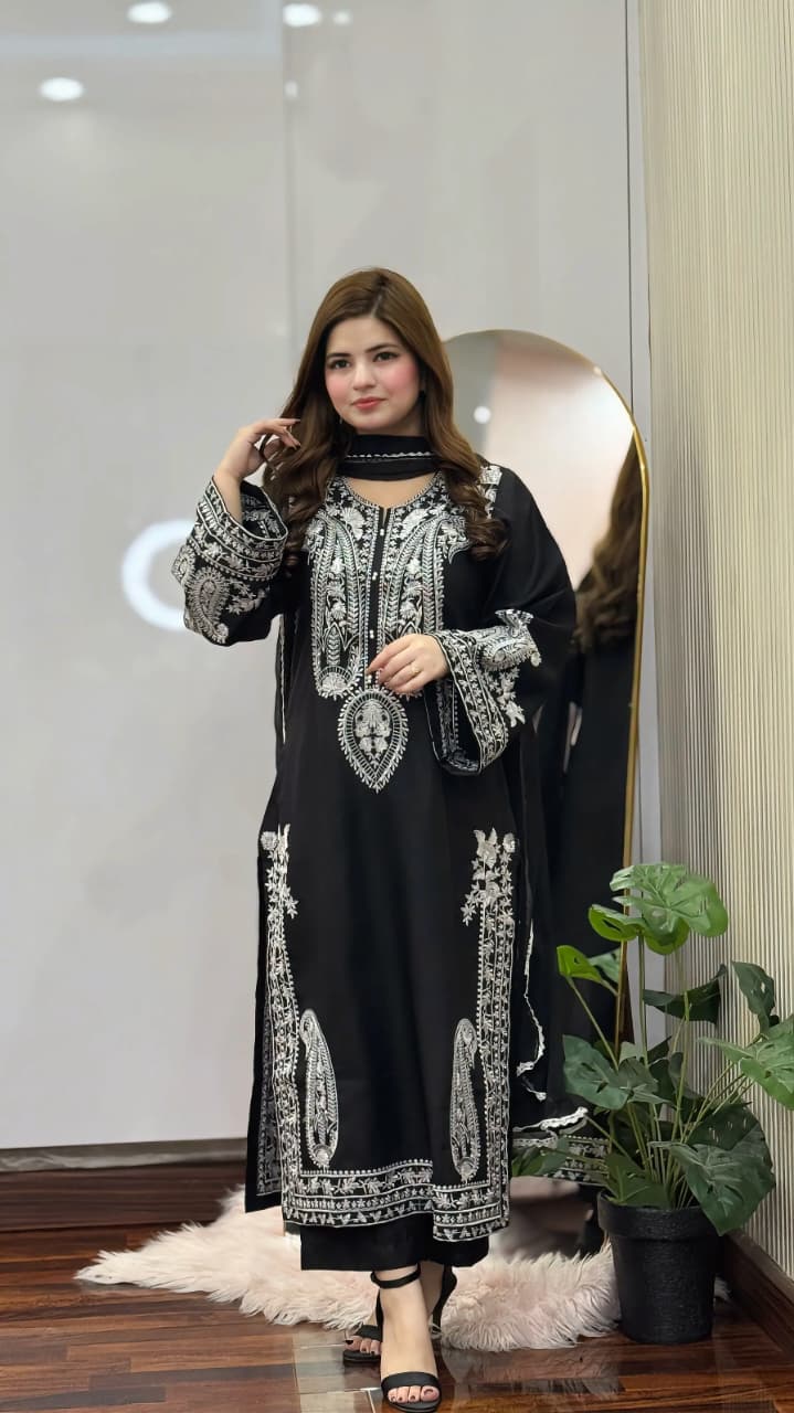 BLACK SAPPHIRE EMBROIDERED 3PC