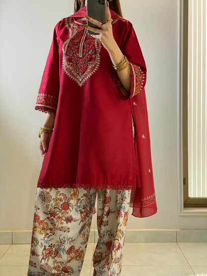 KESAR EMBROIDERED 3PC (FARSHI)