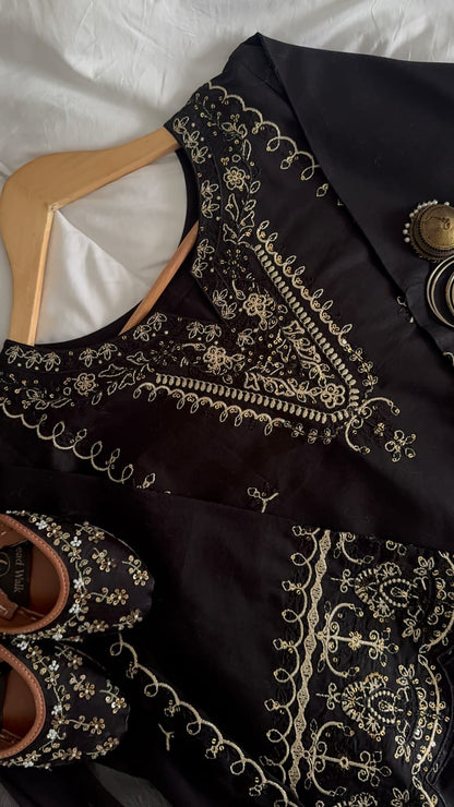 BAREEN EMBROIDERED 3PC
