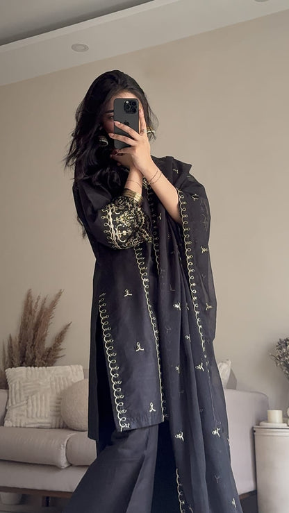 BAREEN EMBROIDERED 3PC