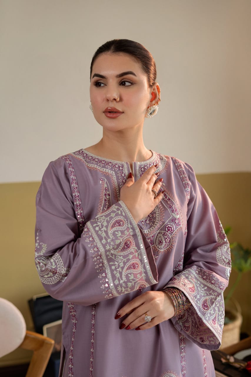 ZAHRA EMBROIDERY 2PC (FARSHI)