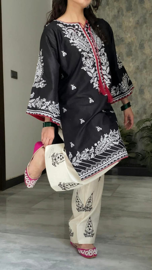 SAFEER EMBROIDERY 2PC (FARSHI)